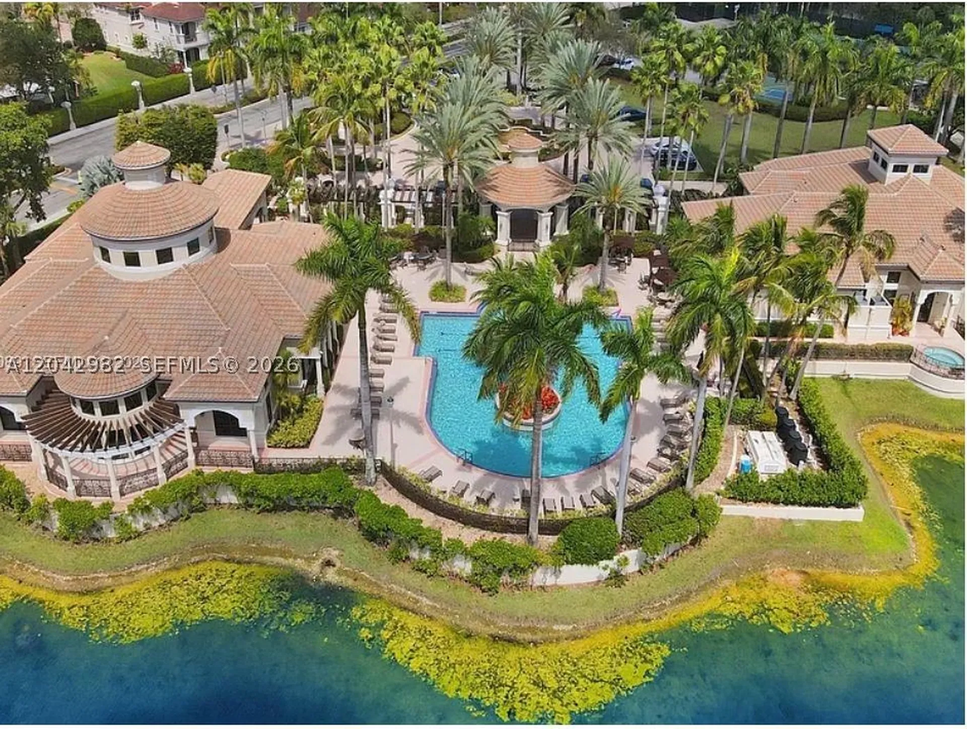 1459 Shoreline Way Hollywood FL 33019