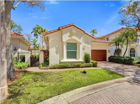 1459 Shoreline Way Hollywood FL 33019