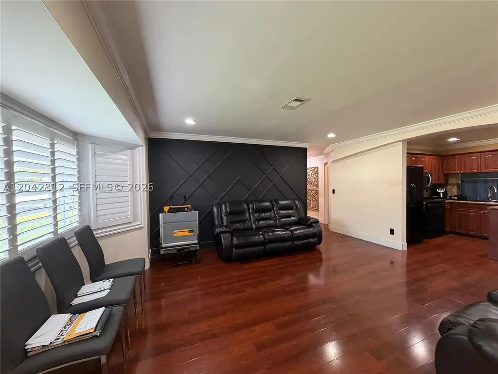 2021 NW 10th Avenue Fort Lauderdale FL 33311