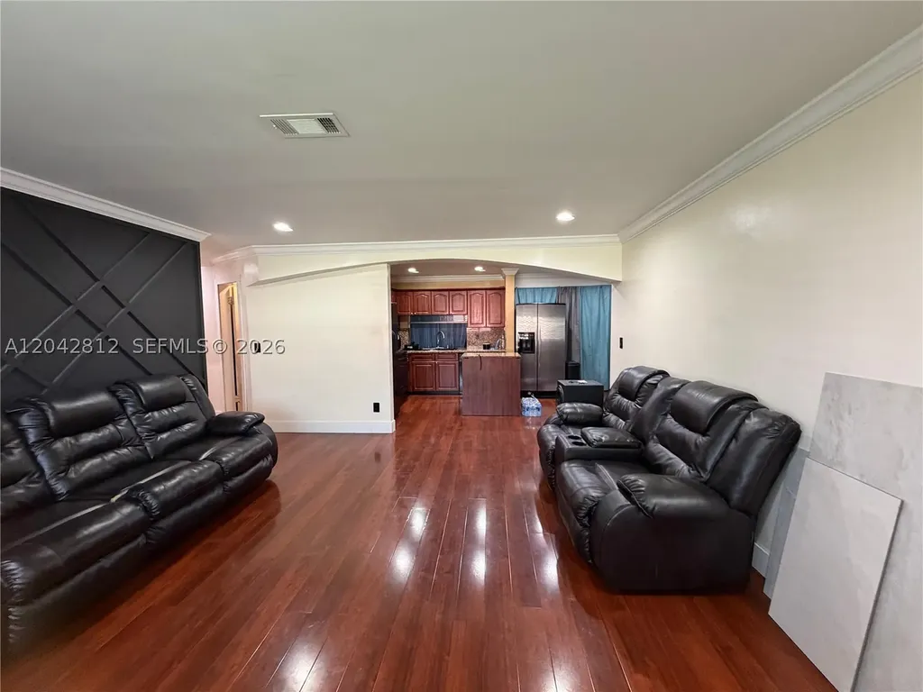 2021 NW 10th Avenue Fort Lauderdale FL 33311