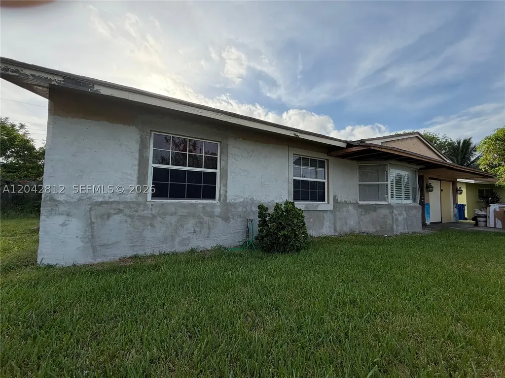 2021 NW 10th Avenue Fort Lauderdale FL 33311