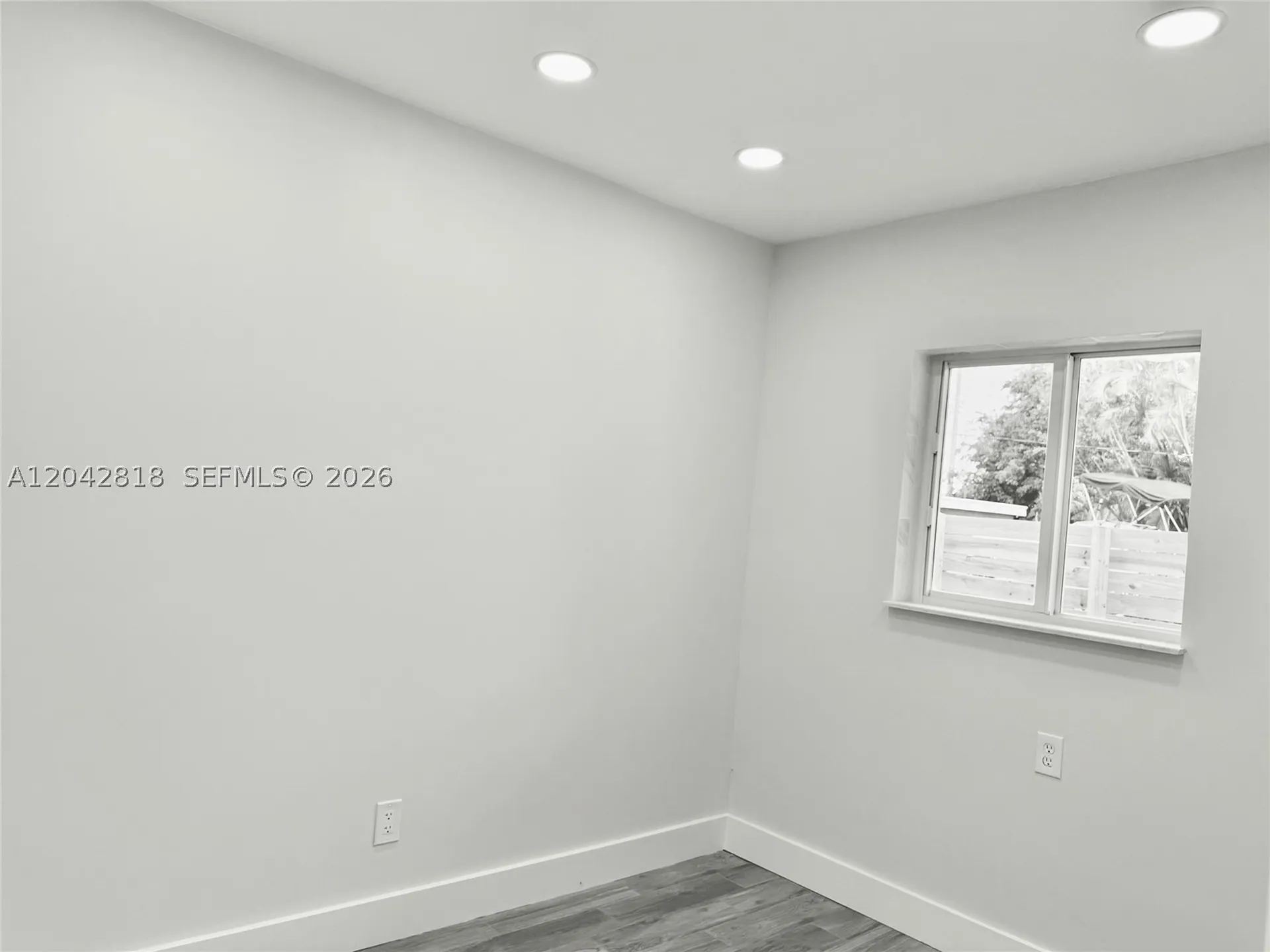1954 Thomas Street Hollywood FL 33020