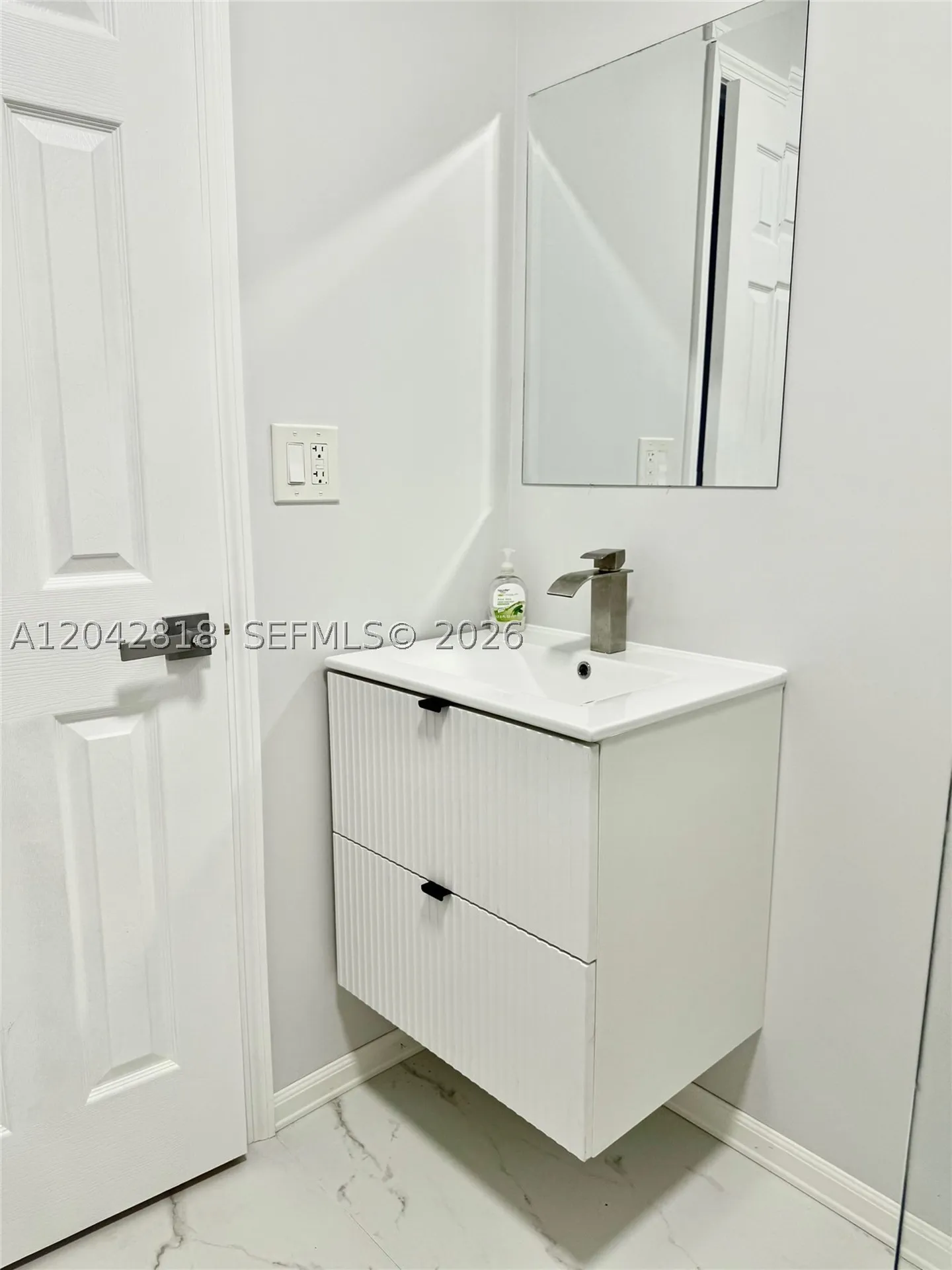 1954 Thomas Street Hollywood FL 33020