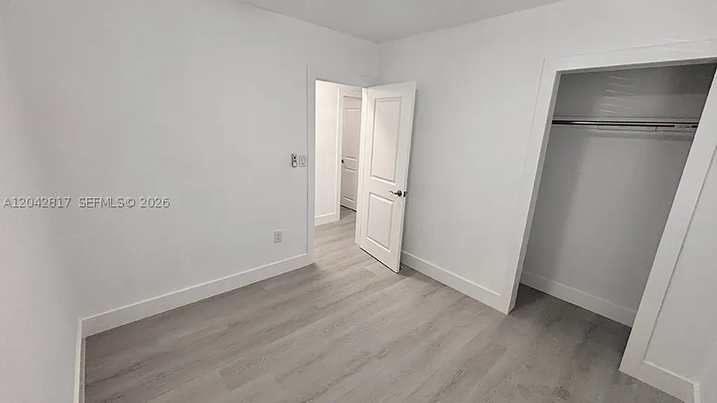 721 N 68th Terrace Hollywood FL 33024