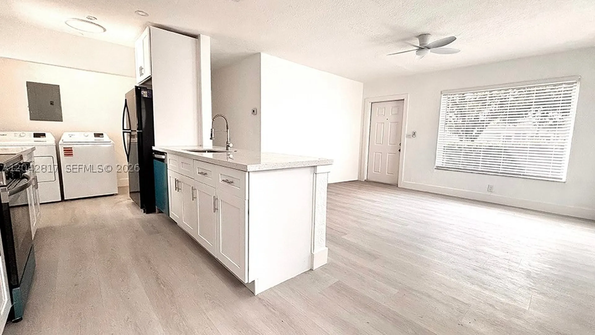721 N 68th Terrace Hollywood FL 33024