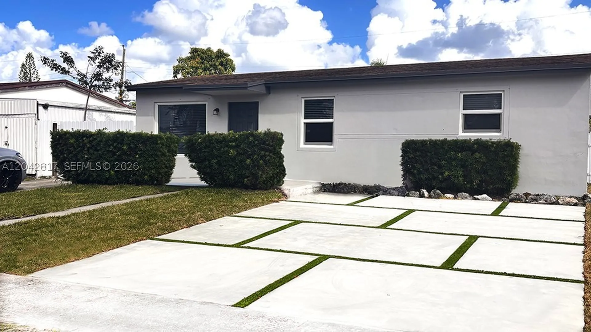 721 N 68th Terrace Hollywood FL 33024