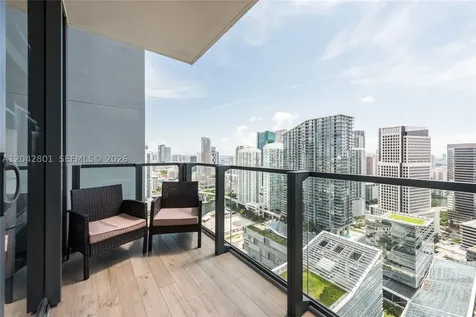 88 SW 7 Street Miami FL 33130