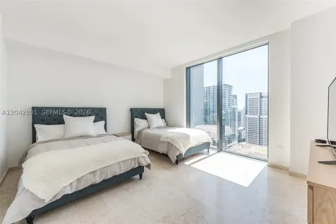 88 SW 7 Street Miami FL 33130