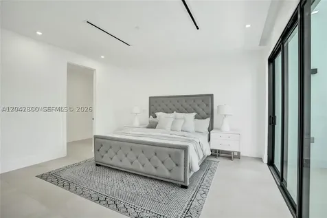 1825 NE 26th Avenue Fort Lauderdale FL 33305