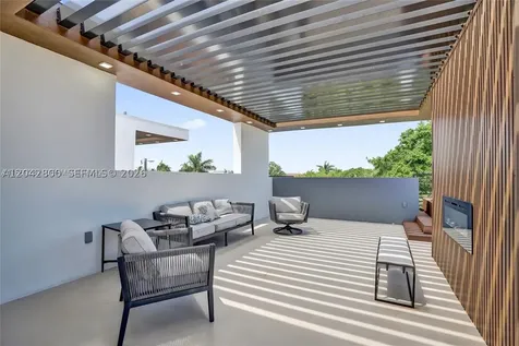 1825 NE 26th Avenue Fort Lauderdale FL 33305