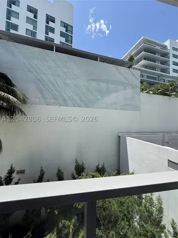 1611 SW 2nd Avenue Miami FL 33129