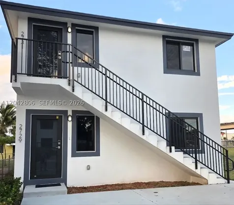 2729 NW 44 Street Miami FL 33142