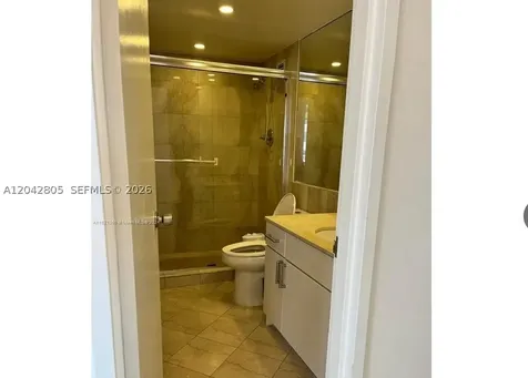 5161 E Collins Avenue Miami Beach FL 33140