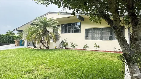 10751 SW 48th Street Davie FL 33328