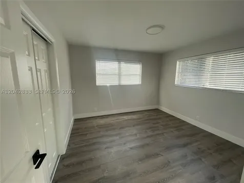 10751 SW 48th Street Davie FL 33328