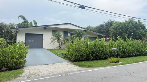 10751 SW 48th Street Davie FL 33328
