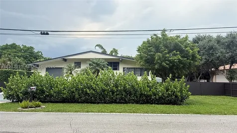 10751 SW 48th Street Davie FL 33328