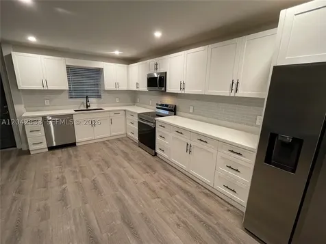 10751 SW 48th Street Davie FL 33328