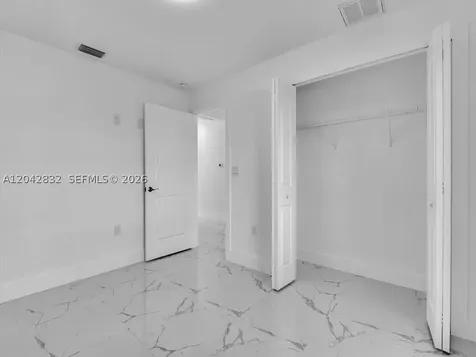 5117 24th Street SW Lehigh Acres FL 33973
