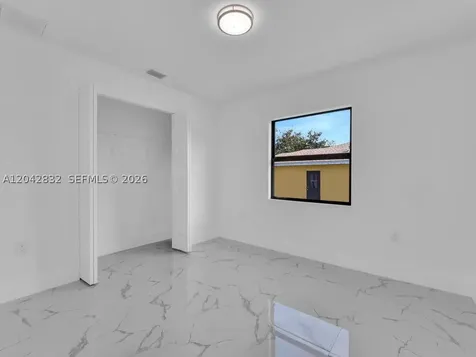 5117 24th Street SW Lehigh Acres FL 33973