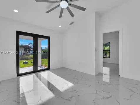 5117 24th Street SW Lehigh Acres FL 33973