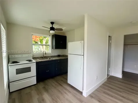 161 NW 6th Street Homestead FL 33030
