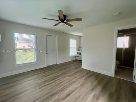 161 NW 6th Street Homestead FL 33030