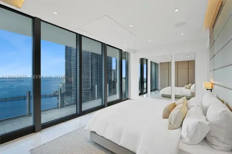 300 Biscayne Boulevard Way Miami FL 33131