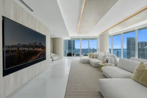 300 Biscayne Boulevard Way Miami FL 33131