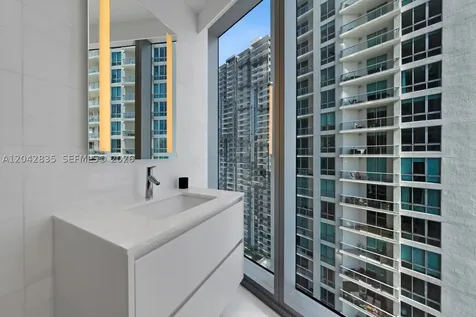 300 Biscayne Boulevard Way Miami FL 33131