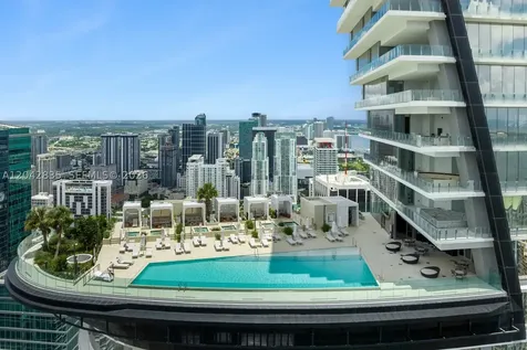 300 Biscayne Boulevard Way Miami FL 33131