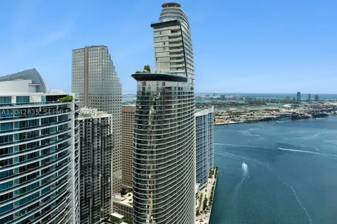300 Biscayne Boulevard Way Miami FL 33131