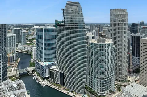 300 Biscayne Boulevard Way Miami FL 33131