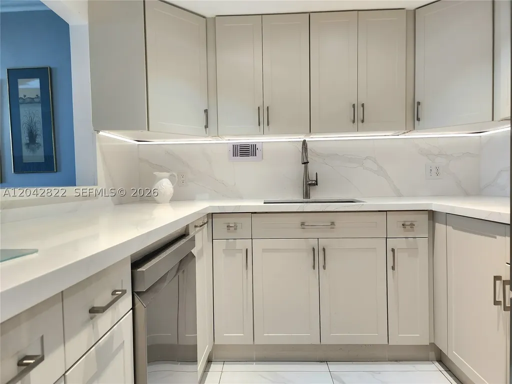 3505 S Ocean Drive Hollywood FL 33019