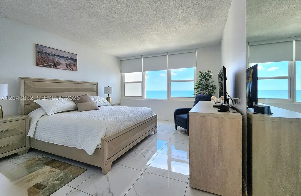 3505 S Ocean Drive Hollywood FL 33019