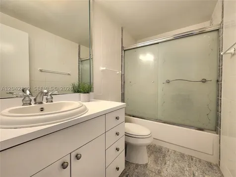 3505 S Ocean Drive Hollywood FL 33019