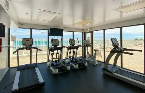 3505 S Ocean Drive Hollywood FL 33019