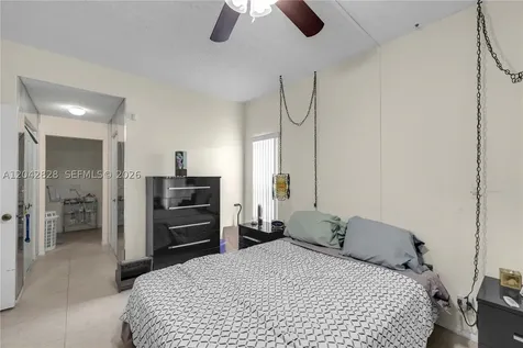 1491 NW 95th Terrace Pembroke Pines FL 33024