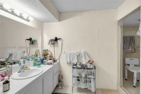 1491 NW 95th Terrace Pembroke Pines FL 33024