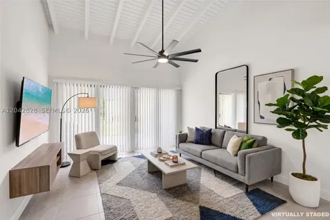 1491 NW 95th Terrace Pembroke Pines FL 33024