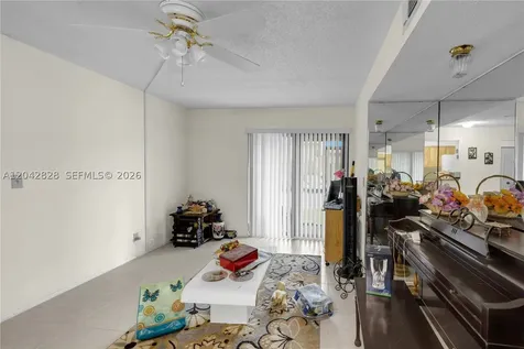 1491 NW 95th Terrace Pembroke Pines FL 33024