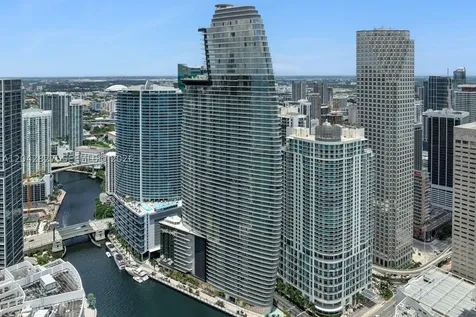 300 Biscayne Boulevard Way Miami FL 33131