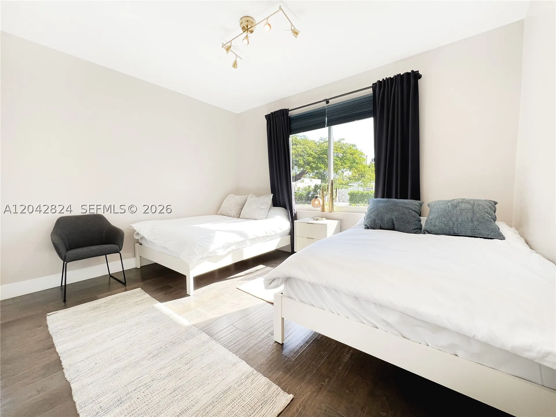 513 SW 18th Court Fort Lauderdale FL 33315
