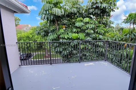 10111 W Sunrise Boulevard Plantation FL 33322