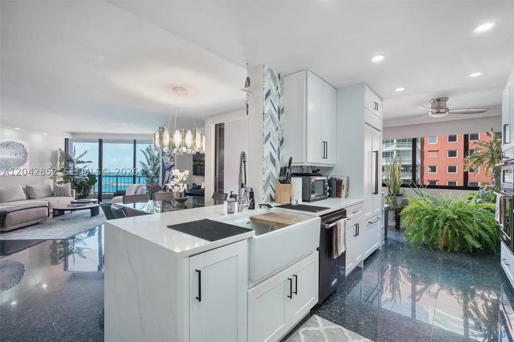 1581 Brickell Avenue Miami FL 33129