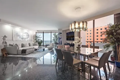 1581 Brickell Avenue Miami FL 33129
