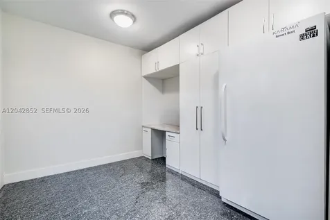 1581 Brickell Avenue Miami FL 33129