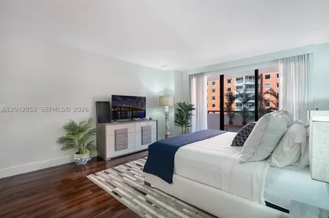 1581 Brickell Avenue Miami FL 33129