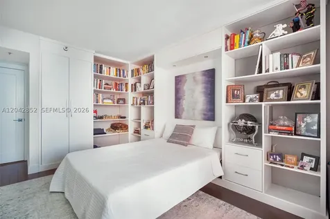 1581 Brickell Avenue Miami FL 33129