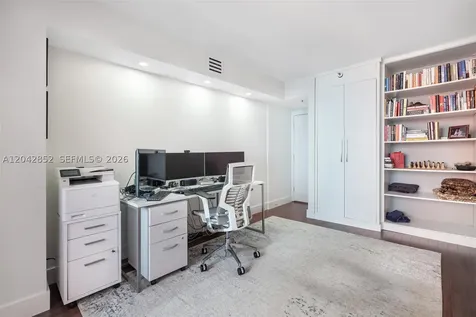 1581 Brickell Avenue Miami FL 33129